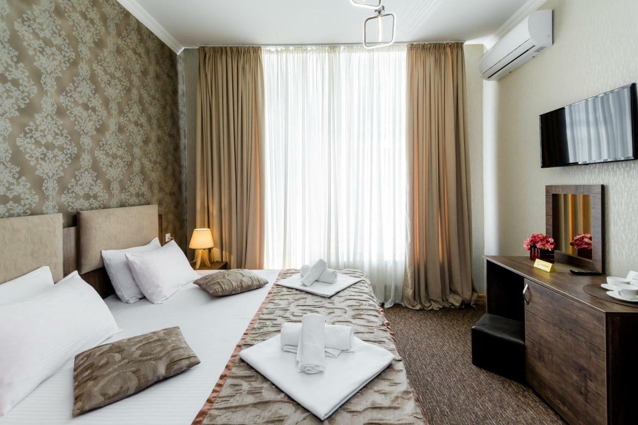 Hotel Makona Tiflis Exterior foto